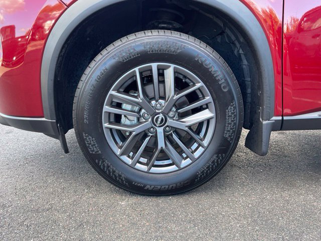 Used 2024 Nissan Rogue S AWD/4WD image 28