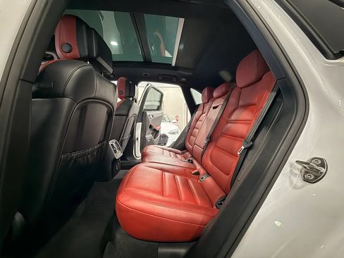 Used 2018 Porsche Macan GTS AWD/4WD image 13