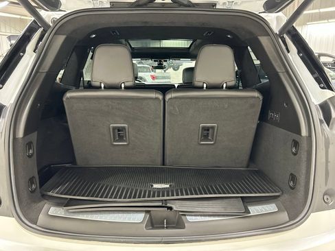 Used 2023 Cadillac XT6 Sport w/ Platinum Package AWD/4WD image 33