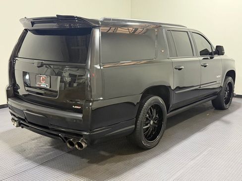 Used 2015 Cadillac Escalade ESV Platinum AWD/4WD image 5