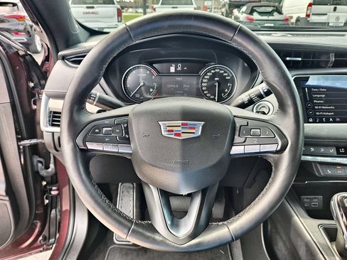 Used 2023 Cadillac XT4 Premium Luxury w/ Sun And Sound Package AWD/4WD image 14