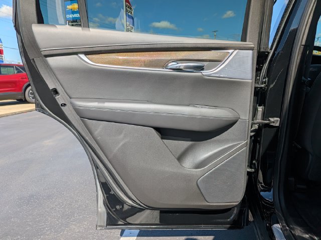 Used 2024 Cadillac XT6 Sport w/ Platinum Package AWD/4WD image 14