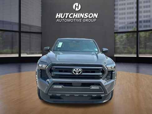Used 2024 Toyota Tacoma SR5 AWD/4WD image 2