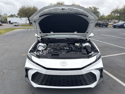 New 2025 Toyota Camry SE w/ Convenience Package FWD image 38