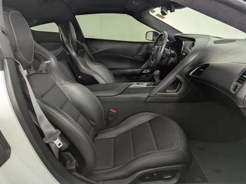 Used 2017 Chevrolet Corvette Grand Sport RWD image 18