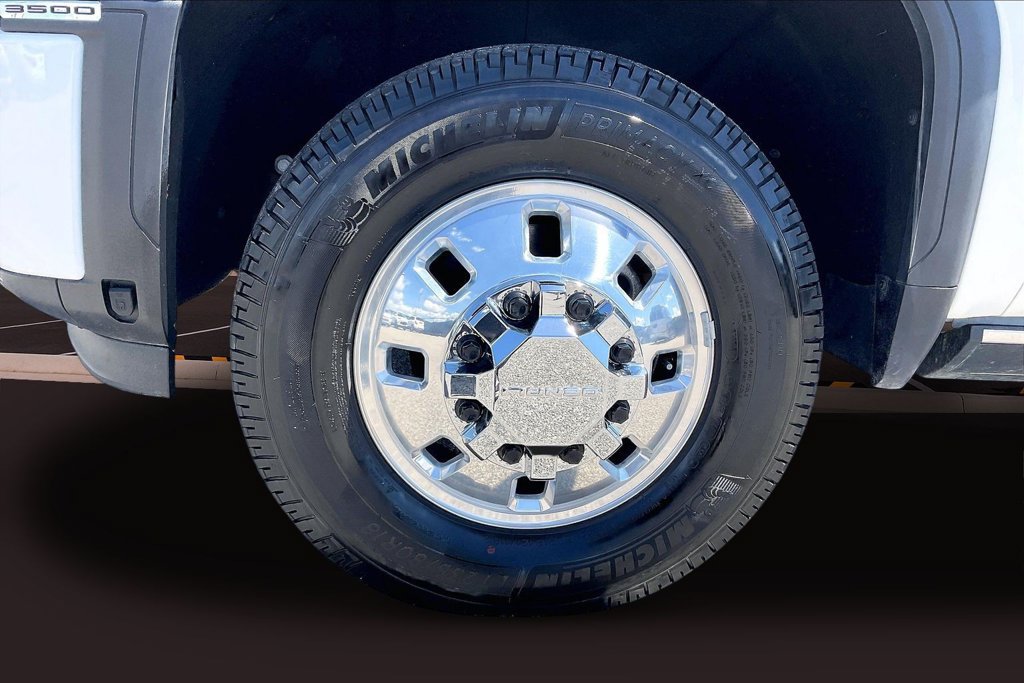 Used 2024 GMC Sierra 3500 Denali w/ Denali Reserve Package AWD/4WD image 39