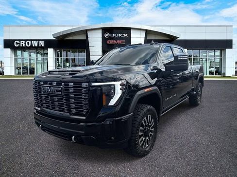 Used 2025 GMC Sierra 2500 Denali Ultimate image 1