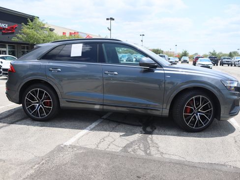 Used 2020 Audi Q8 Prestige w/ Prestige Package AWD/4WD image 8