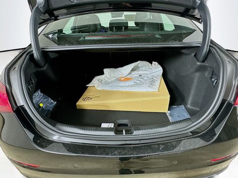 Used 2026 Mercedes-Benz C 300 4MATIC Sedan image 34