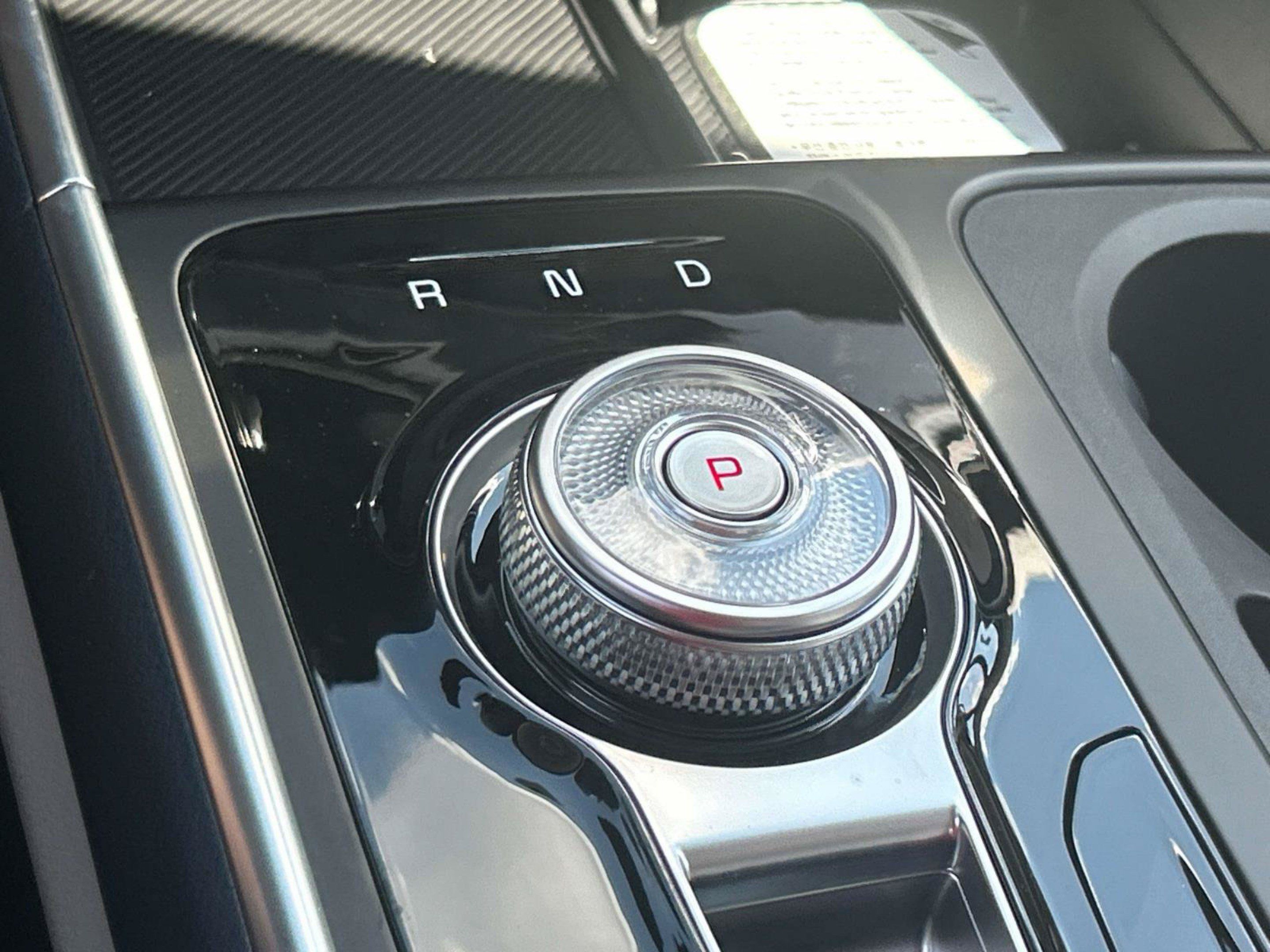New 2027 Kia Carnival SX FWD image 38