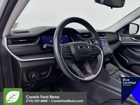 Used 2022 Jeep Grand Cherokee L Limited image 12