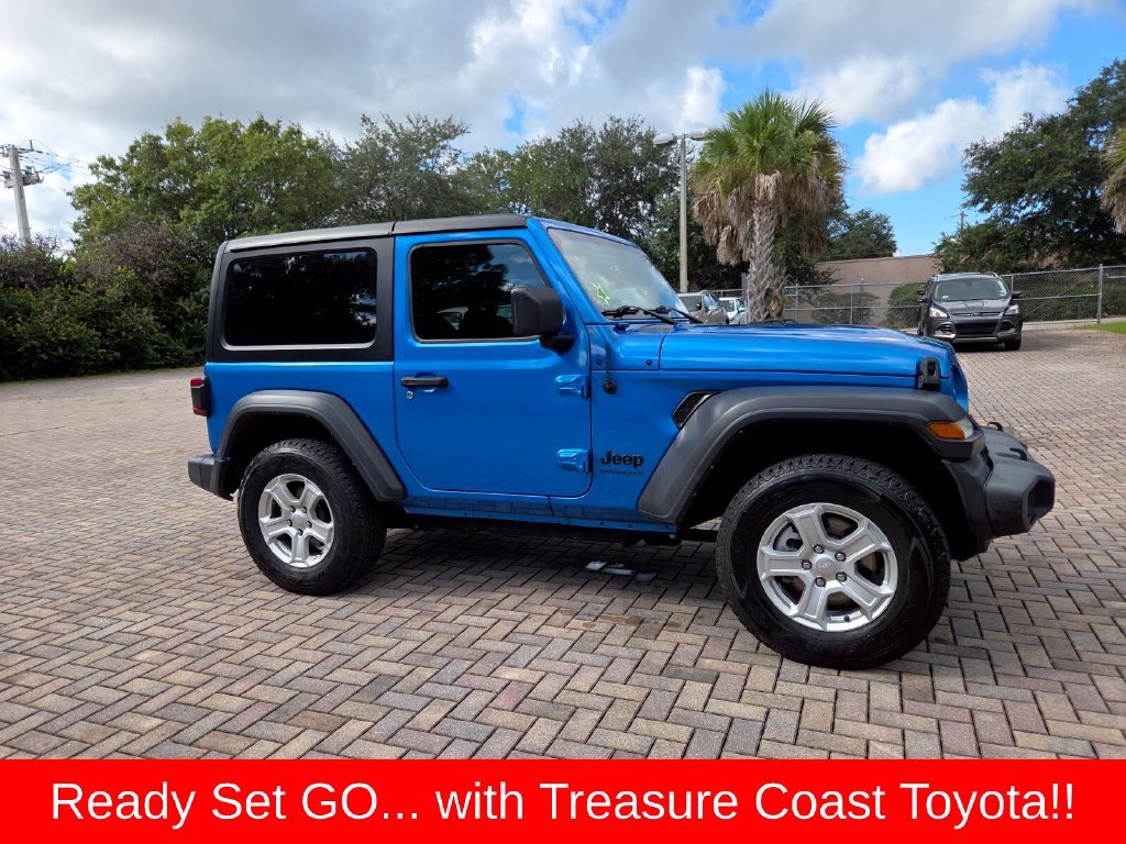 Used 2022 Jeep Wrangler Sport AWD/4WD image 17