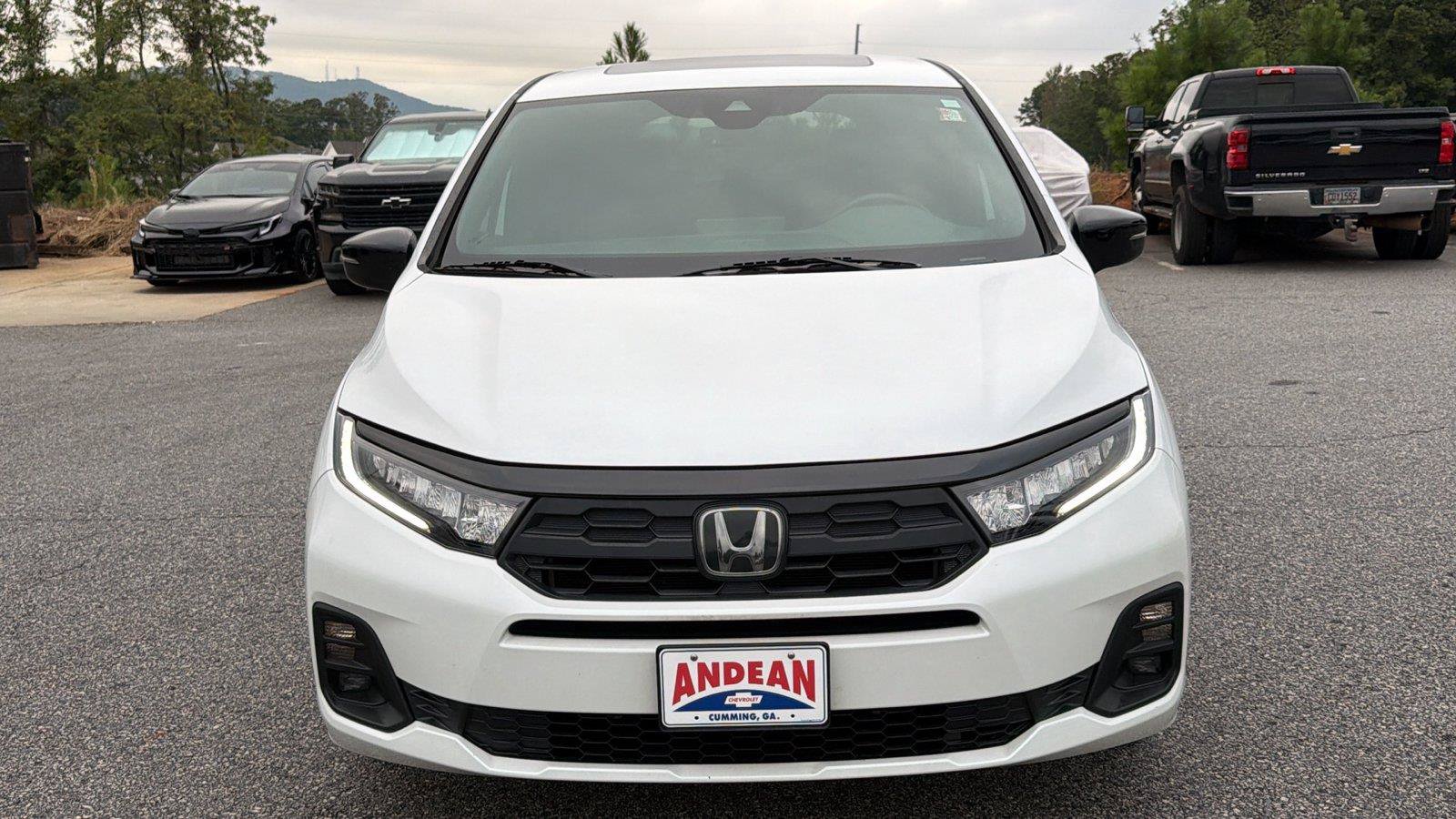 Used 2025 Honda Odyssey Sport-L image 2