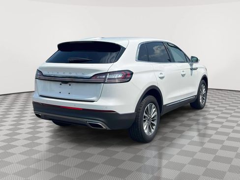 Used 2022 Lincoln Nautilus AWD w/ Premium Package image 5