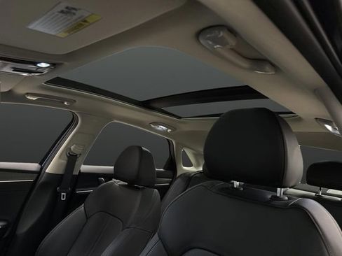 Used 2025 Kia K5 EX image 7