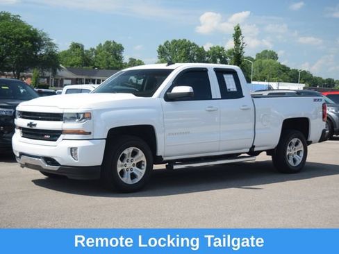 Used 2017 Chevrolet Silverado 1500 LT w/ All Star Edition AWD/4WD image 21