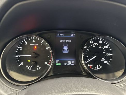 Used 2018 Nissan Rogue S FWD image 15