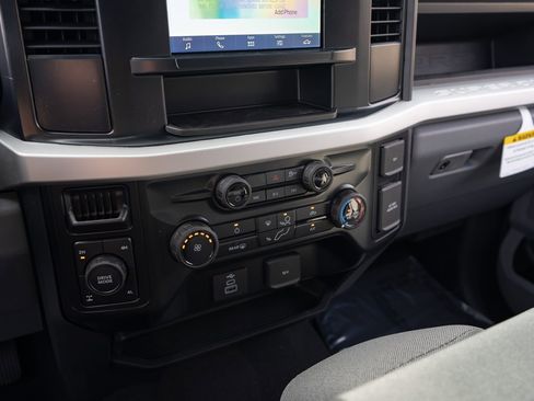 New 2026 Ford F250 XL w/ STX Appearance Package AWD/4WD image 25