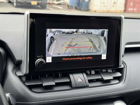 Used 2023 Toyota RAV4 LE image 23
