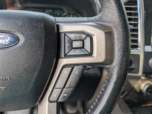 Used 2015 Ford F150 Platinum w/ Equipment Group 701A Luxury RWD image 25