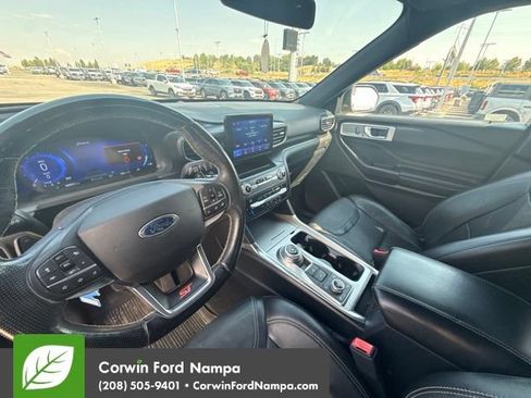Used 2020 Ford Explorer ST w/ ST Street Pack AWD/4WD image 12