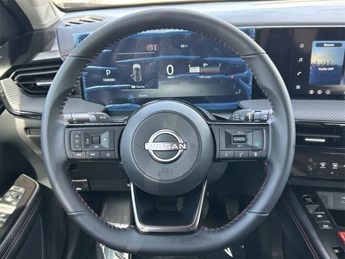 New 2026 Nissan Kicks SR FWD image 25