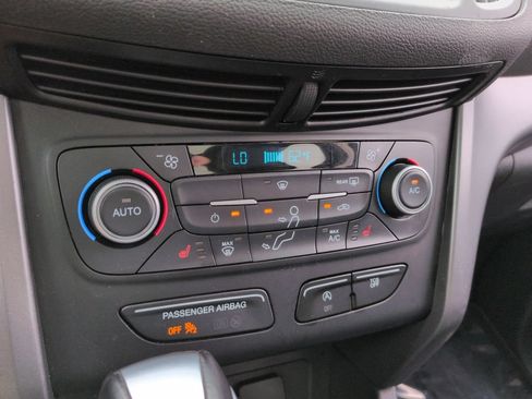 Used 2019 Ford Escape SEL AWD/4WD image 23