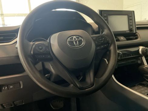 Certified 2022 Toyota RAV4 XLE image 14