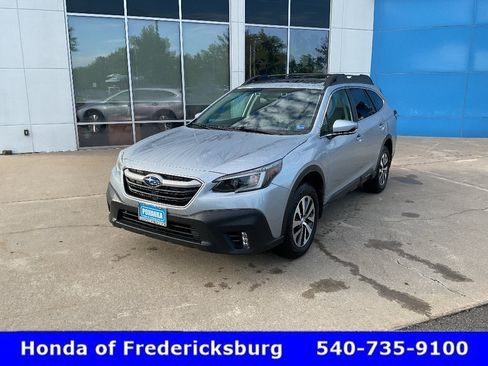 Used 2020 Subaru Outback Premium AWD/4WD image 2