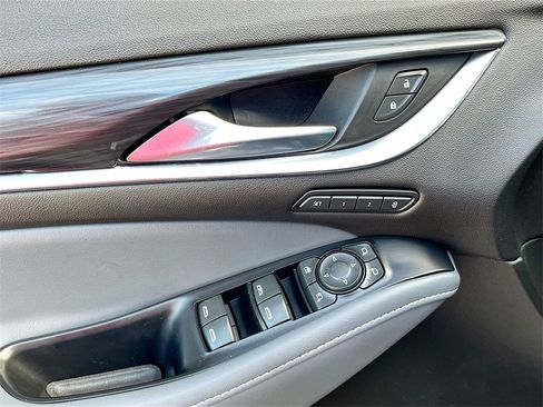 Used 2021 Buick Enclave Premium w/ Surround and Sites Package image 18