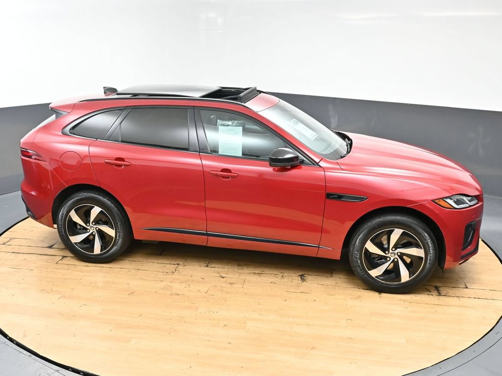 Used 2025 Jaguar F-PACE R-Dynamic S AWD/4WD image 47