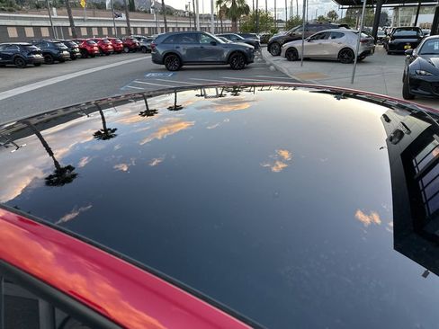 Used 2023 Tesla Model Y Long Range AWD/4WD image 32