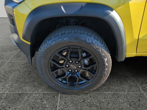 Used 2023 Chevrolet Colorado Trail Boss w/ LPO, Dark Essentials Package image 30