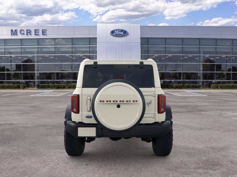 New 2026 Ford Bronco Outer Banks w/ Sasquatch Package AWD/4WD image 5