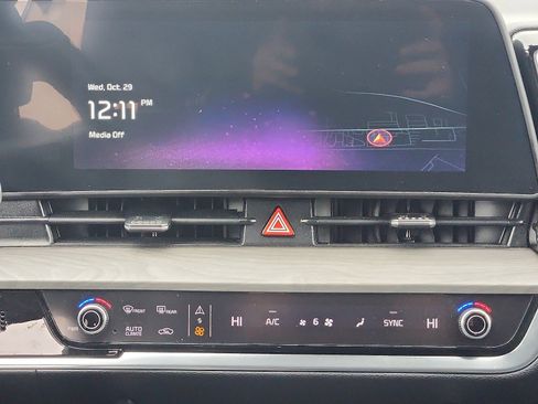 Used 2023 Kia Sportage X-Line w/ X-Line Premium Package image 17