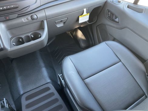 New 2026 Ford Transit 250 Low Roof AWD image 15