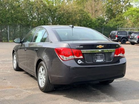 Used 2016 Chevrolet Cruze LT FWD image 4