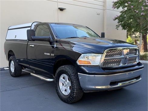 Used 2009 Dodge Ram 1500 Truck SLT w/ Protection Group AWD/4WD image 2