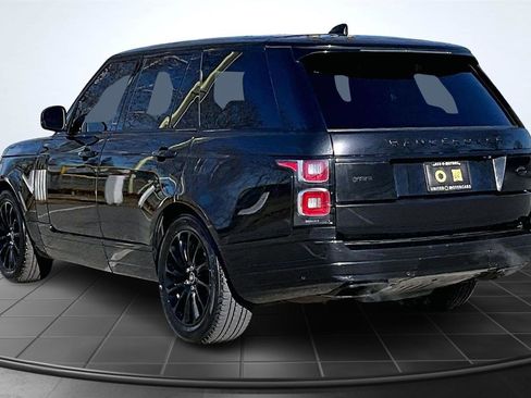 Used 2018 Land Rover Range Rover HSE image 4