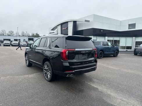 New 2026 GMC Yukon Denali Ultimate AWD/4WD image 3