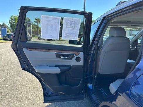 Used 2019 Honda CR-V Touring image 15