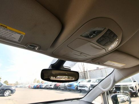 Used 2024 Chrysler Voyager LX FWD image 27