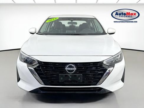 Used 2024 Nissan Sentra SV image 6