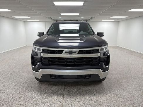 Used 2024 Chevrolet Silverado 1500 LT image 3
