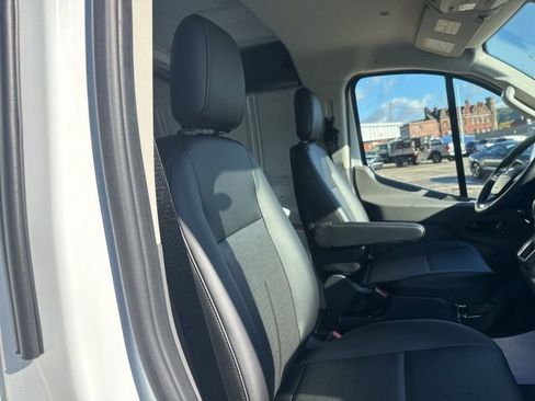 New 2025 Ford Transit 250 Base image 13
