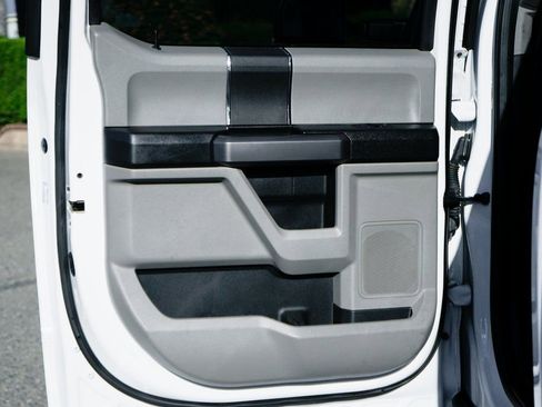 Used 2020 Ford F350 XLT w/ XLT Value Package image 33