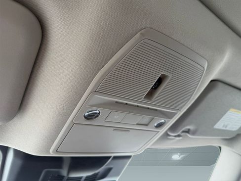 New 2026 Nissan Sentra SV w/ SV Convenience Package FWD image 21