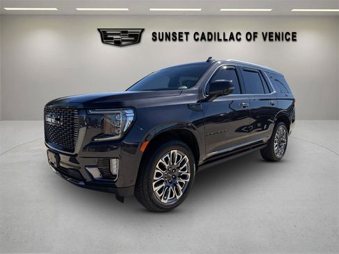 Used 2023 GMC Yukon Denali Ultimate image 7