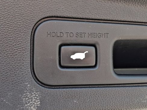 Certified 2023 Acura MDX SH-AWD image 31