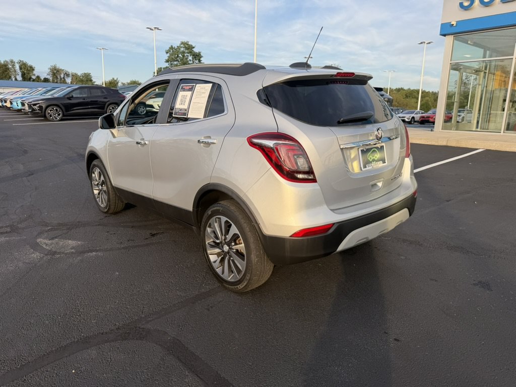 Certified 2022 Buick Encore Preferred AWD/4WD image 4
